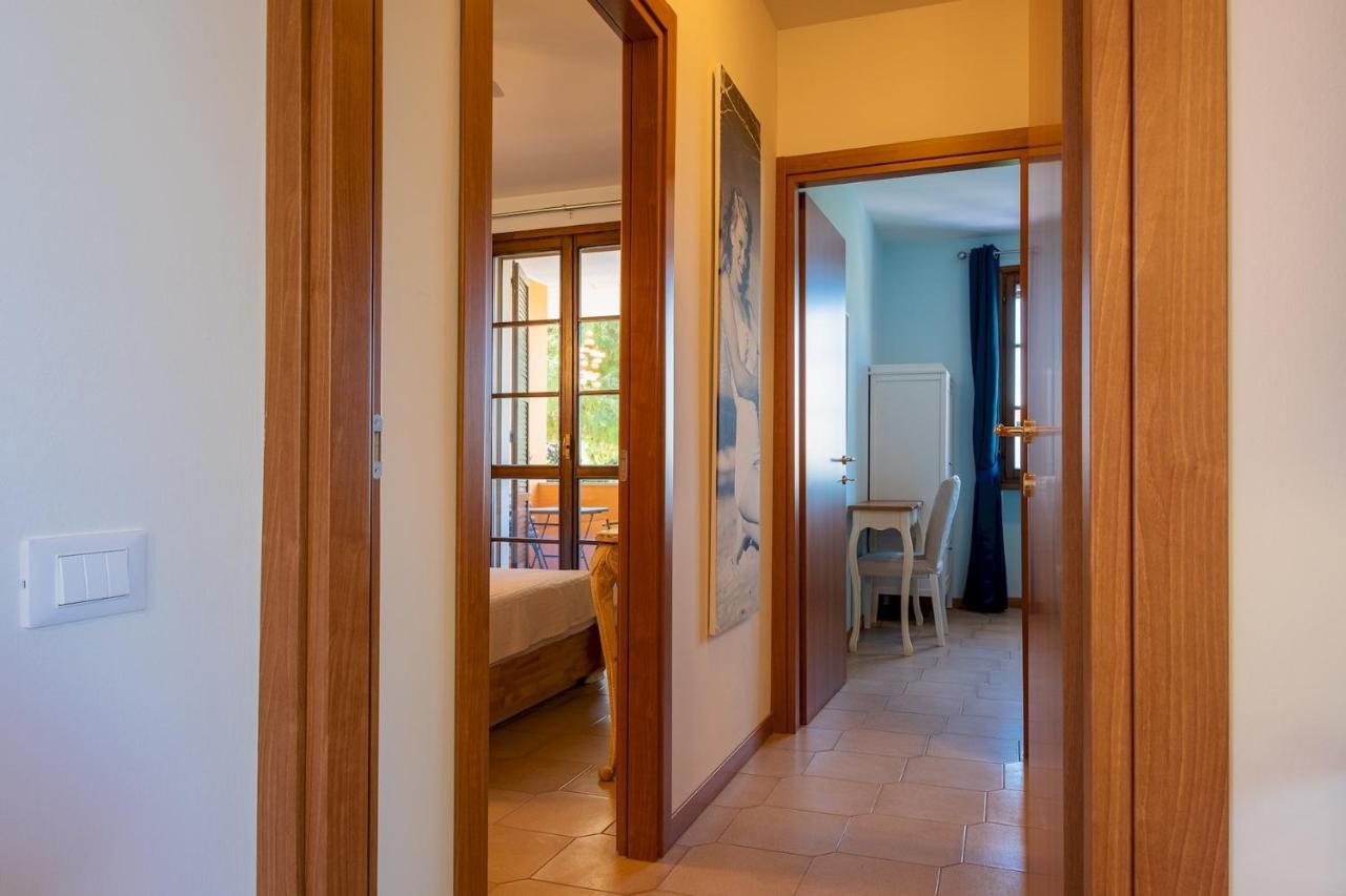 La Casa Sul Porto - Italian Homing Apartment Sirmione Exterior photo